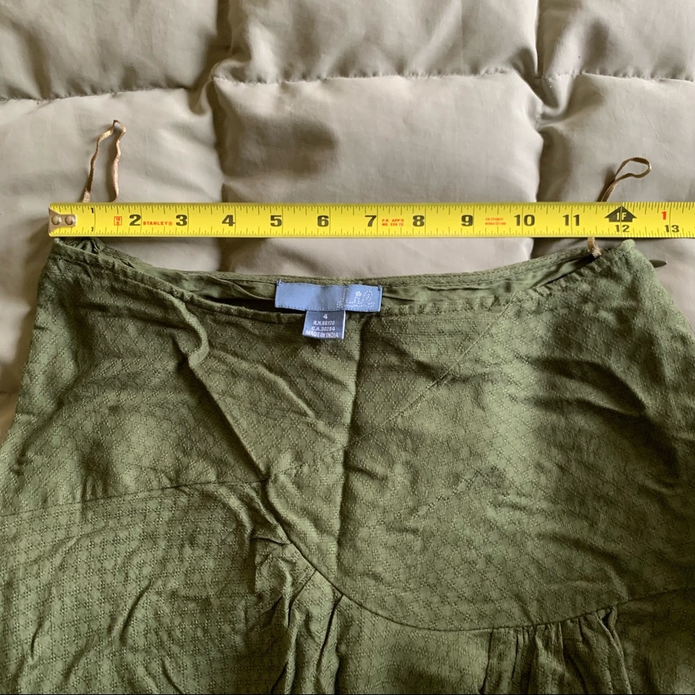Anthropologie green skirt - Picture 8 of 8